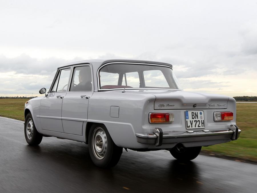  Alfa Romeo Giulia Super (115) 1972 года  (фото 6 из 9)